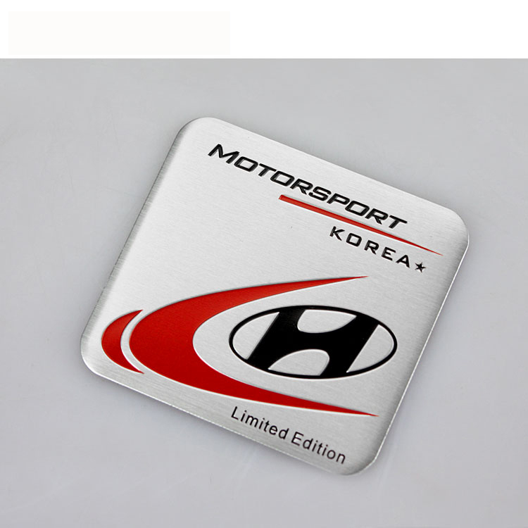 Emblema_Hyundai_Motorsport_Limited_Edition.jpg